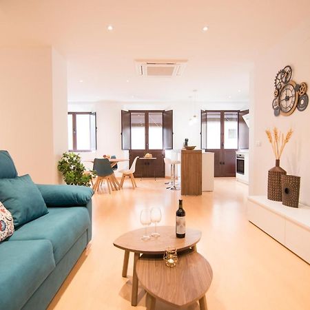 גרנדה Tuguest Alhondiga Apartment מראה חיצוני תמונה