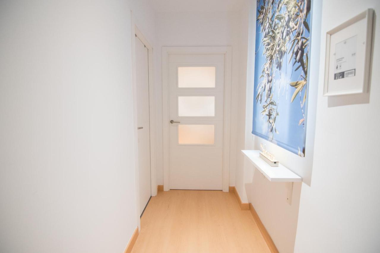 גרנדה Tuguest Alhondiga Apartment מראה חיצוני תמונה